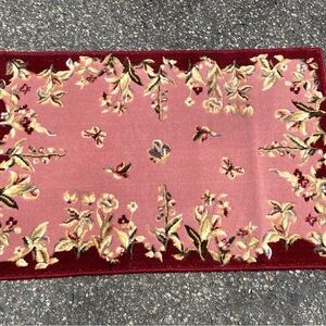 Area Rug Pink Floral NWOT